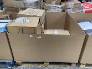 Lot 104  
            Marchington SR18 - Delivery or Collection 
                
PALLET OF ASSORTED ITEMS TO INCLUDE QTY OF LARGE PAPER BAGS: LOCATION - A6 (KERBS...