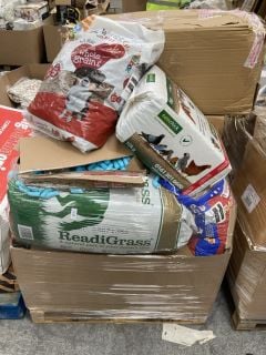 Lot 111  
            Marchington SR18 - Delivery or Collection 
                
PALLET OF ASSORTED PET ITEMS TO INCLUDE EASICHICK DUST FREE WOOD FIBRE BEDDING: L...