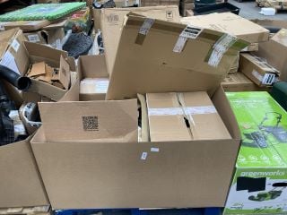 Lot 114  
            Marchington SR18 - Delivery or Collection 
                
PALLET OF ASSORTED ITEMS TO INCLUDE A1 WATERBASE PAVEMENT SIGN: LOCATION - A6 (KE...