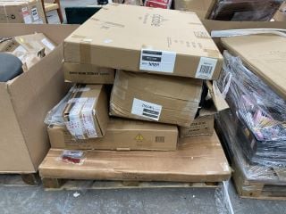 Lot 120  
            Marchington SR18 - Delivery or Collection 
                
PALLET OF ASSORTED ITEMS TO INCLUDE KICKSTER FOOTBALL GOAL - SIZE 2.4M X 1.5M: LO...