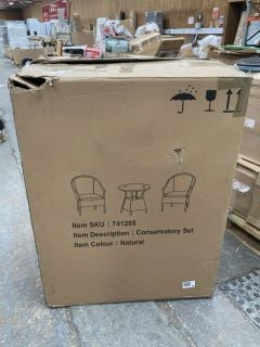 Lot 133  
            Marchington SR18 - Delivery or Collection 
                
2 X NATURAL RATTAN GARDEN ARMCHAIR SET: LOCATION - A7