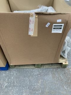 Lot 136  
            Marchington SR18 - Delivery or Collection 
                
PALLET OF ASSORTED HARDWARE ITEMS TO INCLUDE 9M FLEXIBLE DUCTING HOSE: LOCATION -...