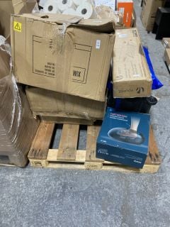 Lot 140  
            Marchington SR18 - Delivery or Collection 
                
PALLET OF ASSORTED HOUSEHOLD ITEMS TO INCLUDE VOUNOT CLOTHES DRYER WITH MESH SHEL...