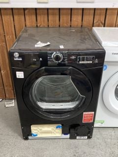 Lot 158  
            Marchington SR18 - Delivery or Collection 

                
HOOVER HLEC8LGB H-DRY 100 8KG FREESTANDING CONDENSER TUMBLE DRYER IN BLACK - ORIG...