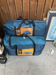 Lot 171  
            Marchington SR18 - Delivery or Collection 

                
4 PERSON DOME TENT IN BLUE TO INCLUDE 8 PERSON TUNNEL TENT IN BLUE: LOCATION - A4W