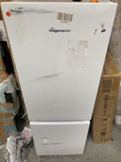 Lot 172  
            Marchington SR18 - Delivery or Collection 

                
FRIDGE MASTER MC50175A FRIDGE FREEZER IN WHITE: LOCATION - A4W