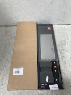 Lot 199  
            Marchington SR18 - Collection 

                
(COLLECTION ONLY) 2 X ZWILLING TWIN POLLUX CHINESE CHEF'S KNIVES - 185MM / 7" (18...