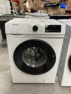 Lot 19  
            Marchington SR18 - Delivery or Collection 
                
HISENSE WFQP9014EVM FREESTANDING 9KG WASHING MACHINE IN WHITE - ORIGINAL RRP £279...