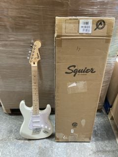 Lot 266  
            Marchington SR18 - Delivery or Collection 

                
SQUIER BY FENDER SONIC STRATOCASTER HT ELECTRIC GUITAR MAPLE FINGERBOARD - ORIGIN...