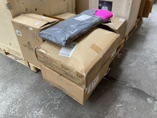 Lot 303  
            Marchington SR18 - Delivery or Collection 

                
PALLET OF ASSORTED HOUSEHOLD ITEMS TO INCLUDE GIFT DECOR ELEPHANT DECORATIVE FIGU...