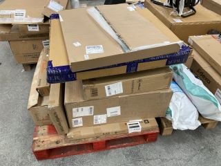 Lot 307  
            Marchington SR18 - Delivery or Collection 

                
PALLET OF ASSORTED HOUSEHOLD ITEMS TO INCLUDE RAISED BED IN GREEN: LOCATION - B3 ...