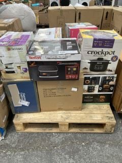 Lot 361  
            Marchington SR18 - Delivery or Collection 

                
PALLET OF ASSORTED HOUSEHOLD ITEMS TO INCLUDE TEFAL SUPER SIZED SURFACE AIR FRYER...