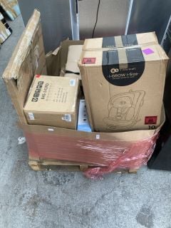 Lot 42  
            Marchington SR18 - Delivery or Collection 
                
PALLET OF ASSORTED ITEMS TO INCLUDE KINDERKRAFT I GROW I SIZE CHILDRENS CAR SEAT:...