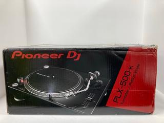 Lot 147  
            Marchington - Parcel Delivery Only 

                
PIONEER DJ PLX-500K TURNTABLE. (WITH BOX & ALL ACCESSORIES) [JPTM148246]