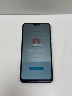 Lot 30  
            Marchington - Parcel Delivery Only 

                
HUAWEI HONOR 8X 128 GB SMARTPHONE IN BLUE: MODEL NO JSN-L22 (WITH CHARGER CABLE &...