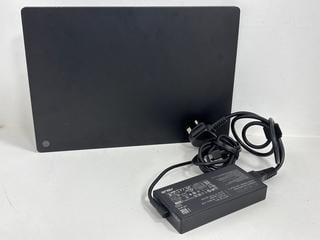 Lot 76  
            Marchington - Parcel Delivery Only 

                
ASUS PROART 1TB LAPTOP IN BLACK: MODEL NO H7606W (WITH CHARGER CABLE). AMD RYZEN™...