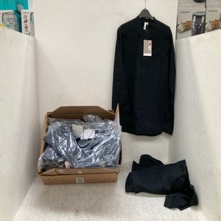 Lot 1011  
            Marchington SR12 - Parcel Delivery Only 

                
QTY OF AND/OR ARABELLA BLACK TOPS - SIZE UK 8: LOCATION - D14