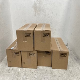 Lot 1034  
            Marchington SR12 - Parcel Delivery Only 

                
QTY OF TATAY BAOBAB SET OF 4 BATHROOM ACCESSORIES IN WHITE: LOCATION - D12