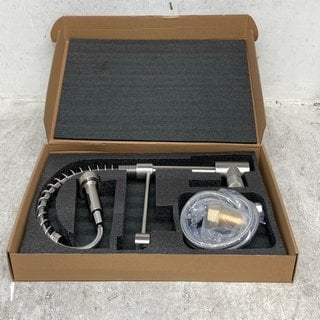 Lot 1048  
            Marchington SR12 - Parcel Delivery Only 

                
MODERN KITCHEN MIXER TAP IN STAINLESS STEEL: LOCATION - D12