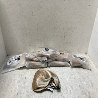 Lot 104  
            Marchington SR12 - Parcel Delivery Only 

                
QTY OF ASSORTED BARUISI WIGS TO INCLUDE WOMENS HALLOWEEN WIG IN BLONDE: LOCATION ...