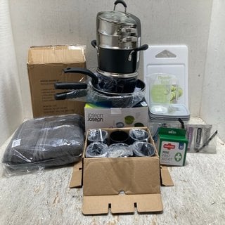 Lot 134  
            Marchington SR12 - Parcel Delivery Only 

                
QTY OF ASSORTED KITCHEN ITEMS TO INCLUDE JOSEPH & JOSEPH NEST 9 PLUS 9-PIECE FOOD...