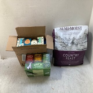 Lot 165  
            Marchington SR12 - Parcel Delivery Only 

                
QTY OF ASSORTED PET FOOD ITEMS TO INCLUDE 1 X BOX OF 6 X ASSORTED LILY'S KITCHEN ...