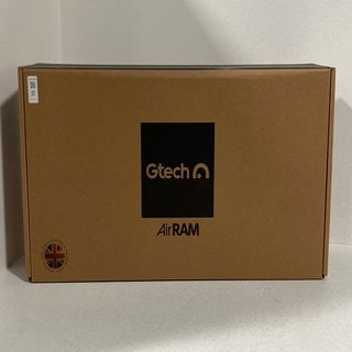 Lot 17  
            Marchington SR12 - Parcel Delivery Only 

                
GTECH AIRRAM 3 DUAL EDGE-CLEAN CORDLESS VOICE ALERT AR5 VACUUM CLEANER - ORIGINAL...