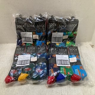 Lot 204  
            Marchington SR12 - Parcel Delivery Only 

                
QTY OF ASSORTED SOCKS TO INCLUDE 12 PACK OF SOCK SOCIETY IN CRICKET PATTERN, ONE-...