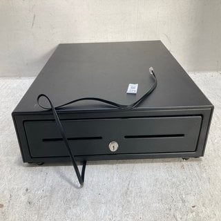 Lot 229  
            Marchington SR12 - Parcel Delivery Only 

                
1 X ELECTRIC CASH TILL MODEL: POSC-410-2B BLACK: LOCATION - AR7