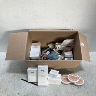 Lot 232  
            Marchington SR12 - Parcel Delivery Only 

                
QTY OF ASSORTED BEAUTY ITEMS TO INCLUDE MAYBELLINE DREAM CUSHION LIQUID FOUNDATIO...