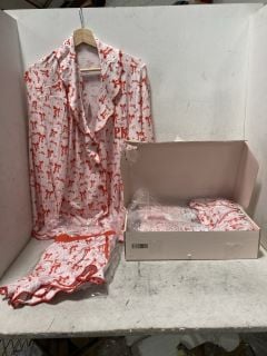 Lot 269  
            Marchington SR12 - Parcel Delivery Only 

                
PLOUISE ALL OF US ARE A LITTLE FRAGILE BABE... SPREAD YOUR WINGS AND FLY MYSTERY ...