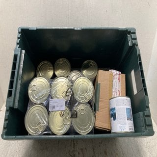 Lot 272  
            Marchington SR12 - Parcel Delivery Only 

                
QTY OF ASSORTED PET FOOD ITEMS TO INCLUDE ROCCO IT'S MEAT TIME CLASSIC PURE BEEF ...