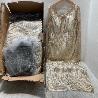Lot 275  
            Marchington SR12 - Parcel Delivery Only 

                
QTY OF ASSORTED CLOTHING ITEMS TO INCLUDE EMBROIDERED TUNIC IN WHITE/GOLD: LOCATI...