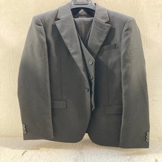 Lot 283  
            Marchington SR12 - Parcel Delivery Only 

                
TEENAGE 3 PIECE ROCO SUIT IN BLACK - AGE: 13 YEARS: LOCATION - AR10