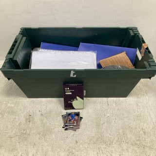 Lot 414  
            Marchington SR12 - Parcel Delivery Only 

                
QTY OF ASSORTED ITEMS TO INCLUDE BORDER-IT CORRUGATED BORDER TRIM IN BLACK: LOCAT...