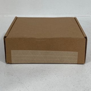 Lot 41  
            Marchington SR12 - Parcel Delivery Only 

                
SHURE UA864Z18 WALL-MOUNTED WIDEBAND ANTENNA - ORIGINAL RRP £528.49 (SEALED): LOC...