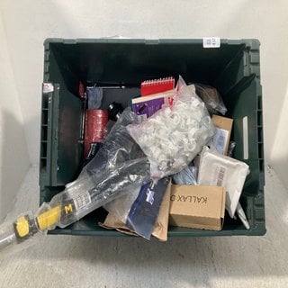 Lot 437  
            Marchington SR12 - Parcel Delivery Only 

                
QTY OF ASSORTED ITEMS TO INCLUDE NAIL-IN-PIPE CLIP 22MM WHITE: LOCATION - BR14