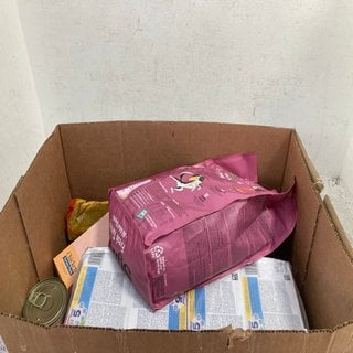 Lot 452  
            Marchington SR12 - Parcel Delivery Only 

                
QTY OF ASSORTED PET FOOD ITEMS TO INCLUDE SIMPLY FRESH TURKEY WITH SWEET POTATO A...