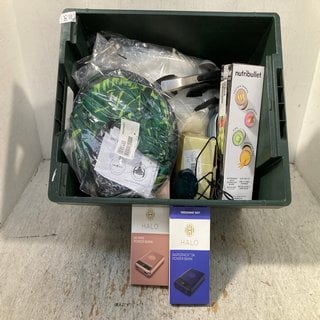Lot 541  
            Marchington SR12 - Parcel Delivery Only 

                
QTY OF ASSORTED ITEMS TO INCLUDE NUTRIBULLET PORTABLE BLENDER: LOCATION - BR8