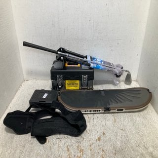 Lot 567  
            Marchington SR12 - Parcel Delivery Only 

                
QTY OF ASSORTED ITEMS TO INCLUDE CALLAWAY X18 GOLF IRON: LOCATION - BR6