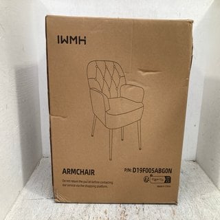 Lot 588  
            Marchington SR12 - Parcel Delivery Only 

                
BUTTON BACKED ARMCHAIR IN WHITE: LOCATION - BR5