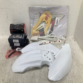 Lot 597  
            Marchington SR12 - Parcel Delivery Only 

                
QTY OF ASSORTED ITEMS TO INCLUDE BREMBO PRIME BRAKE PADS MODEL: P 06 034: LOCATIO...