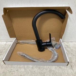 Lot 662  
            Marchington SR12 - Parcel Delivery Only 

                
MATTE BLACK KITCHEN SINK FAUCET: LOCATION - B0
