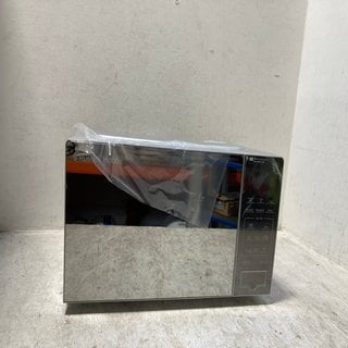 Lot 66  
            Marchington SR12 - Parcel Delivery Only 

                
RUSSELL HOBBS TOUCH CONTROL 20 LITRE DIGITAL MICROWAVE IN SILVER: LOCATION - A*