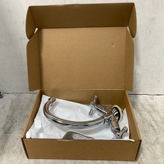 Lot 671  
            Marchington SR12 - Parcel Delivery Only 

                
CLASSIC STYLE KITCHEN FAUCET IN CHROME: LOCATION - B0