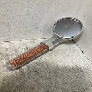 Lot 684  
            Marchington SR12 - Parcel Delivery Only 

                
SHOWER HEAD WITH MINERAL BALLS: LOCATION - B0