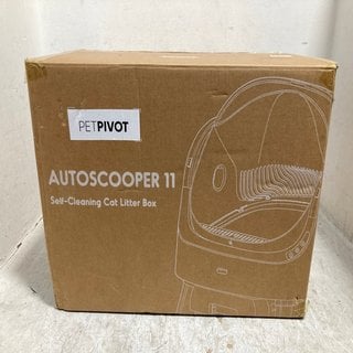 Lot 706  
            Marchington SR12 - Parcel Delivery Only 

                
PETPIVOT AUTOSCOOPER 11 SELF-CLEANING CAT LITTER BOX IN WHITE: LOCATION - B0