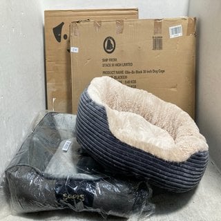 Lot 707  
            Marchington SR12 - Parcel Delivery Only 

                
4 X ASSORTED PET ITEMS TO INCLUDE SCRUFFS CHESTER COLLECTIONS DOG BED IN GRAPHITE...