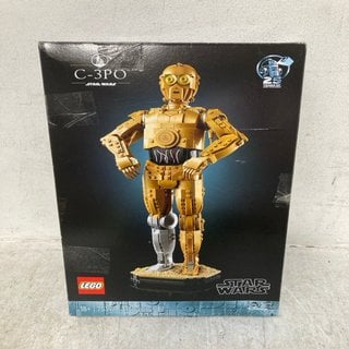 Lot 714  
            Marchington SR12 - Parcel Delivery Only 

                
LEGO STAR WARS C3PRO DROID CHARACTER FIGURE ORIGINAL RRP 124.99: LOCATION - C0