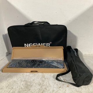 Lot 726  
            Marchington SR12 - Parcel Delivery Only 

                
3 X ASSORTED ITEMS TO INCLUDE LOW PROFILE WIRED USB KEYBOARD IN MATTE BLACK: LOCA...